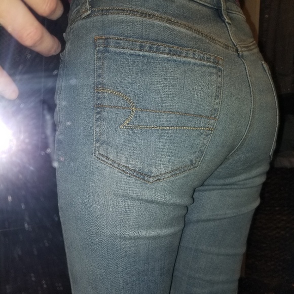 Why Poshmark? - Picture 7 of 8